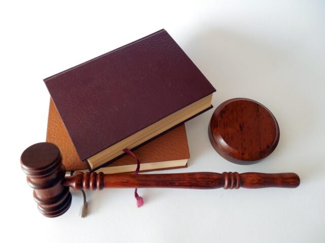 Online Law School: Can You Really Earn a Law Degree Online and Pass the Bar?