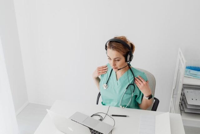 Medical Assistant Programs: Everything You Need to Know Before You Enroll - Öne Çıkan Görsel Medical Assistant Programs: Everything You Need to Know Before You Enroll