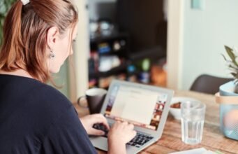 Online MSW: Everything You Need to Know About Earning a Master of Social Work Degree Online Online MSW: Everything You Need to Know About Earning a Master of Social Work Degree Online