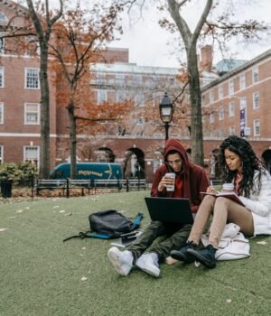 Online Community College: The Smartest Way to Start (or Restart) Your Higher Education Online Community College: The Smartest Way to Start (or Restart) Your Higher Education