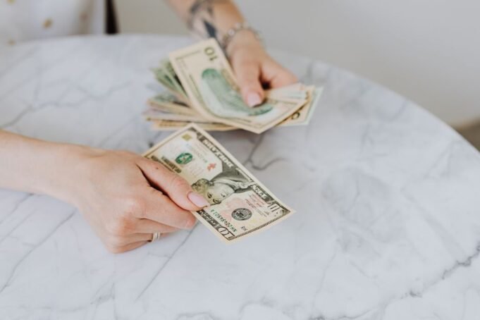How to Consolidate Student Loans: A Comprehensive Guide How to Consolidate Student Loans: A Comprehensive Guide